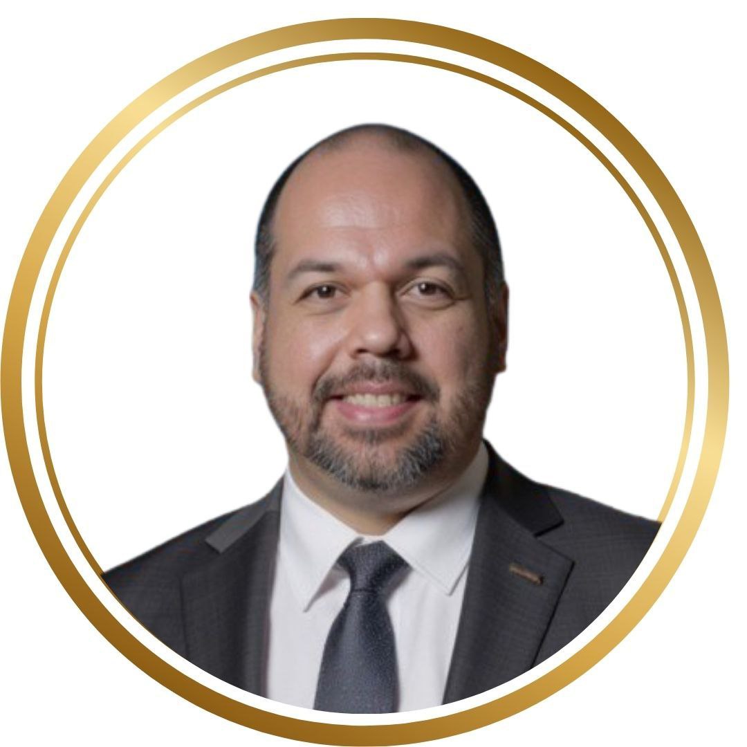Jose Luis Flores